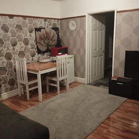 Bright Apartments Peterborough Ruang foto